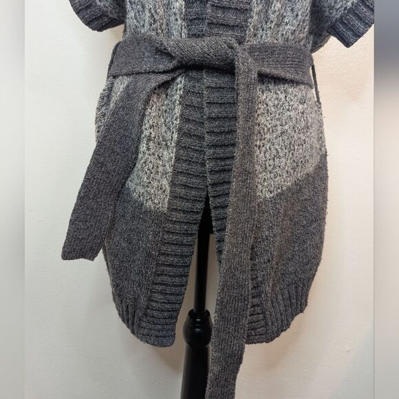 Theory Dena Gray Minimalist Quiet Luxury Cozycore Knit Cardigan Alpaca Sweater L - Picture 3 of 9